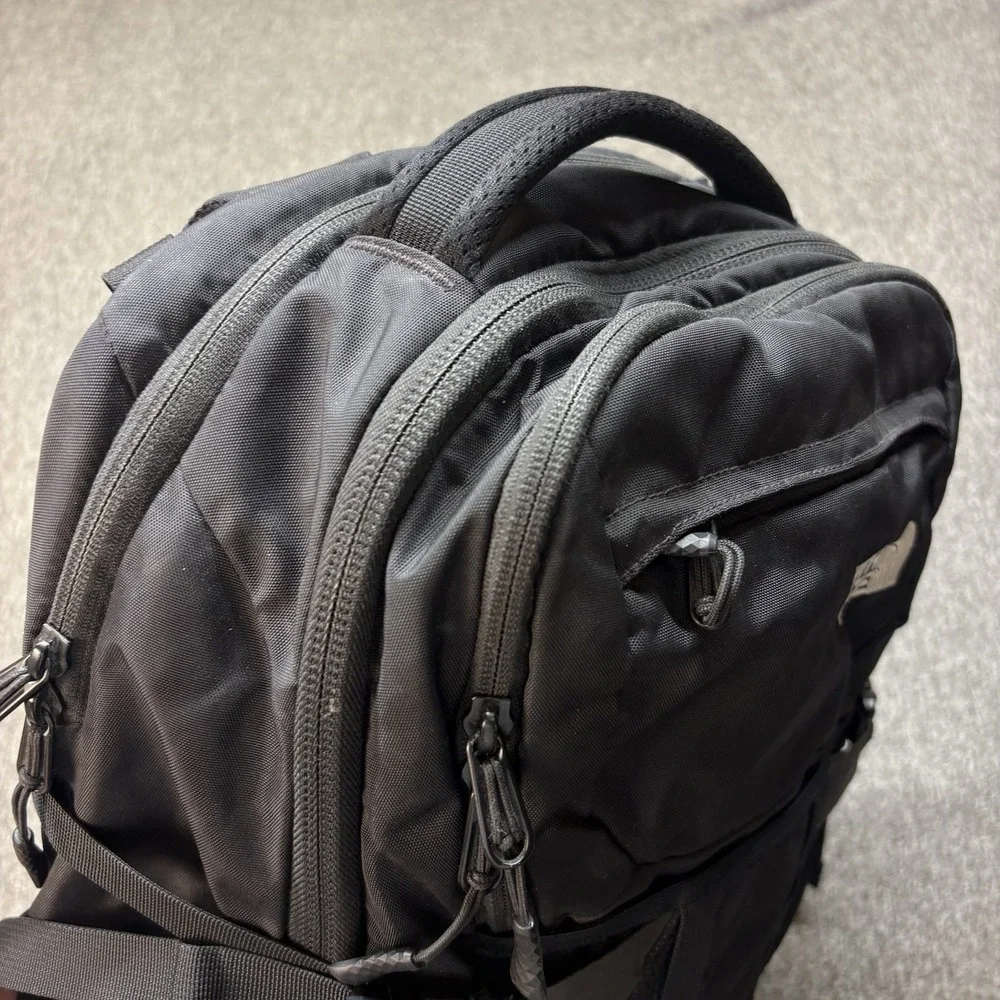 The North Face Lapttop Backpack Flexvent Black Large Recon